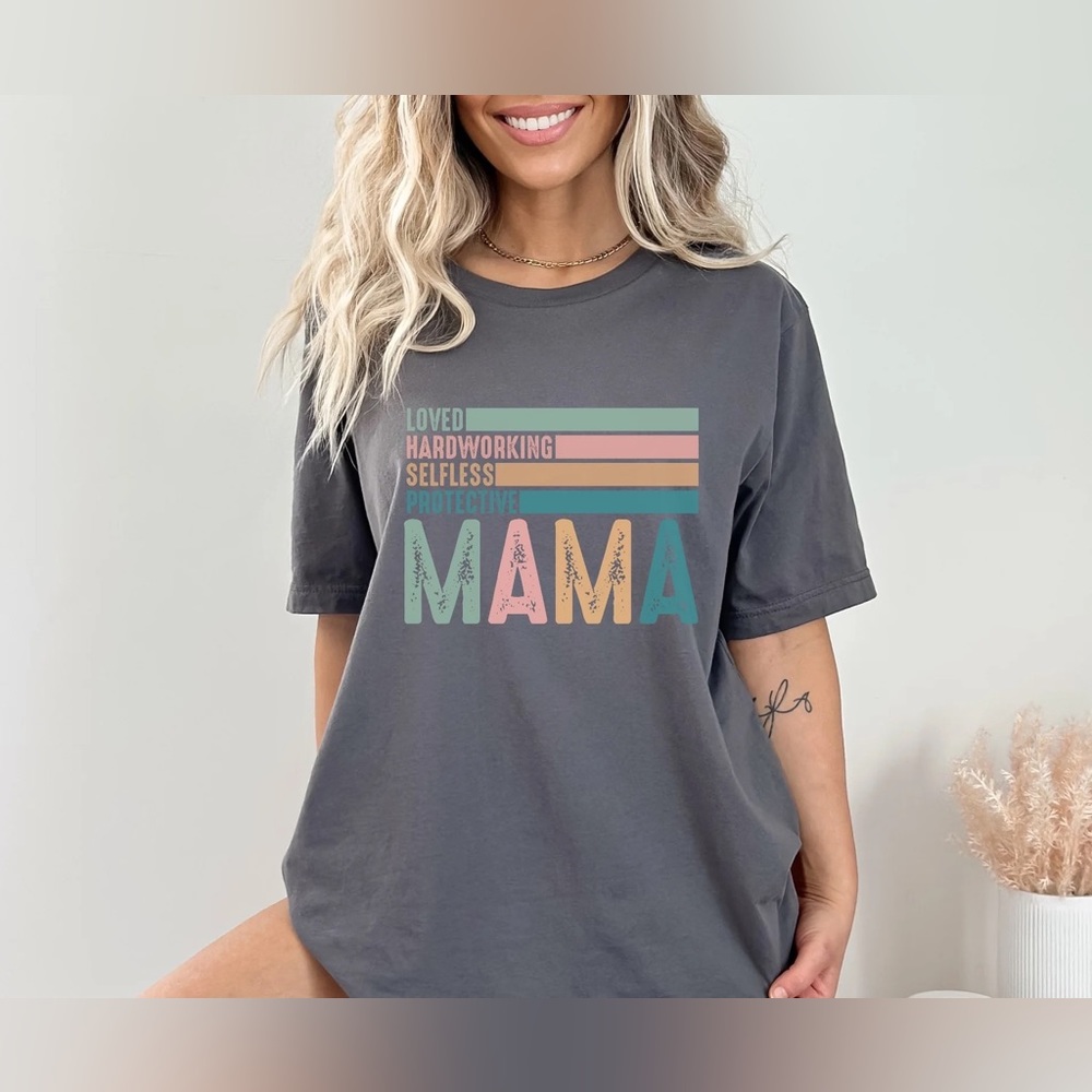 MAMA T-shirt